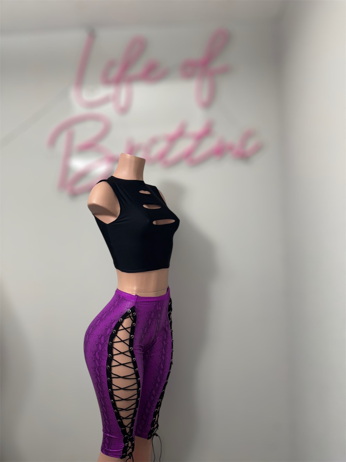 Venom Capri